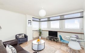 The Best London Views! Central Soho Apartment